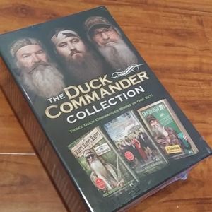 NWT Duck Commander Book Set